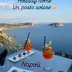 Un Posto Solare Διαμέρισμα Νάπολη