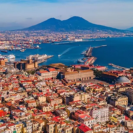Apartment Un Posto Solare Naples