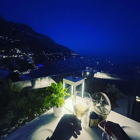 Un Posto Solare Διαμέρισμα *